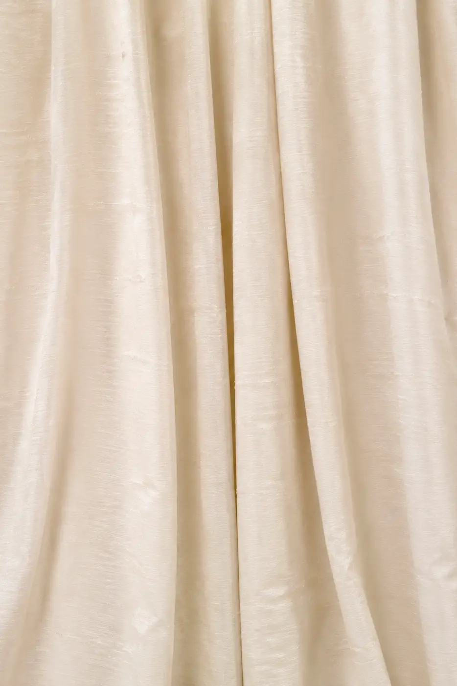 SHANTUNG IVORY 9'X15' - PIPE & DRAPE