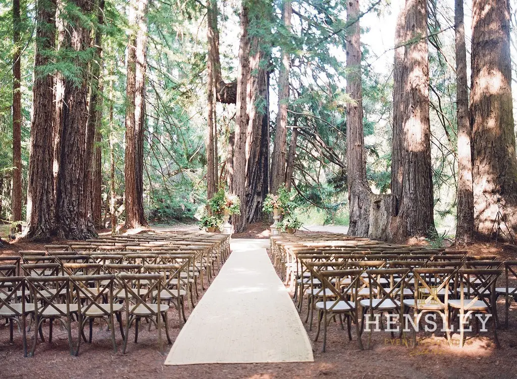 BOUND SEAGRASS AISLE RUNNER