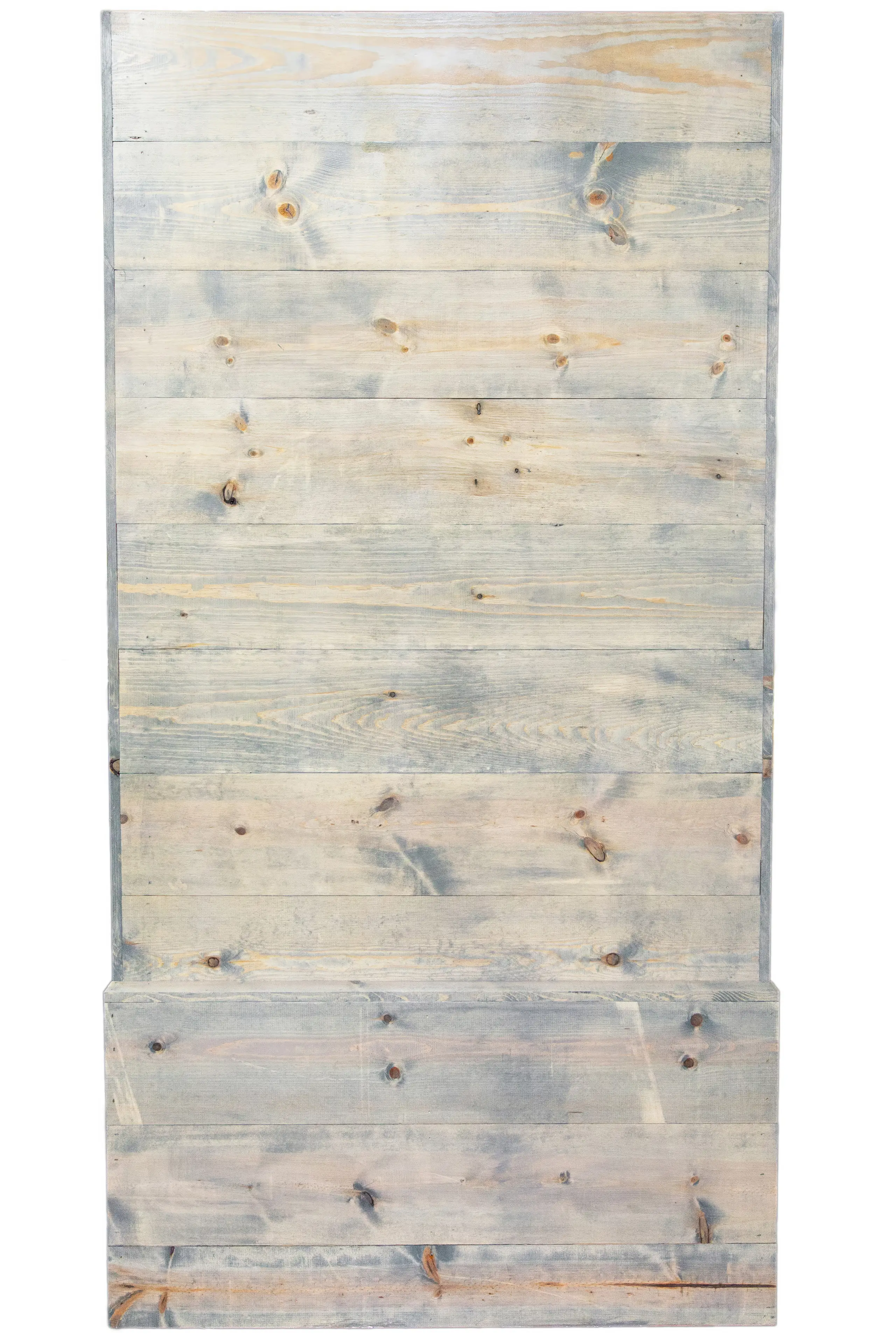 GREY WASH WOOD SLATTED SCREEN